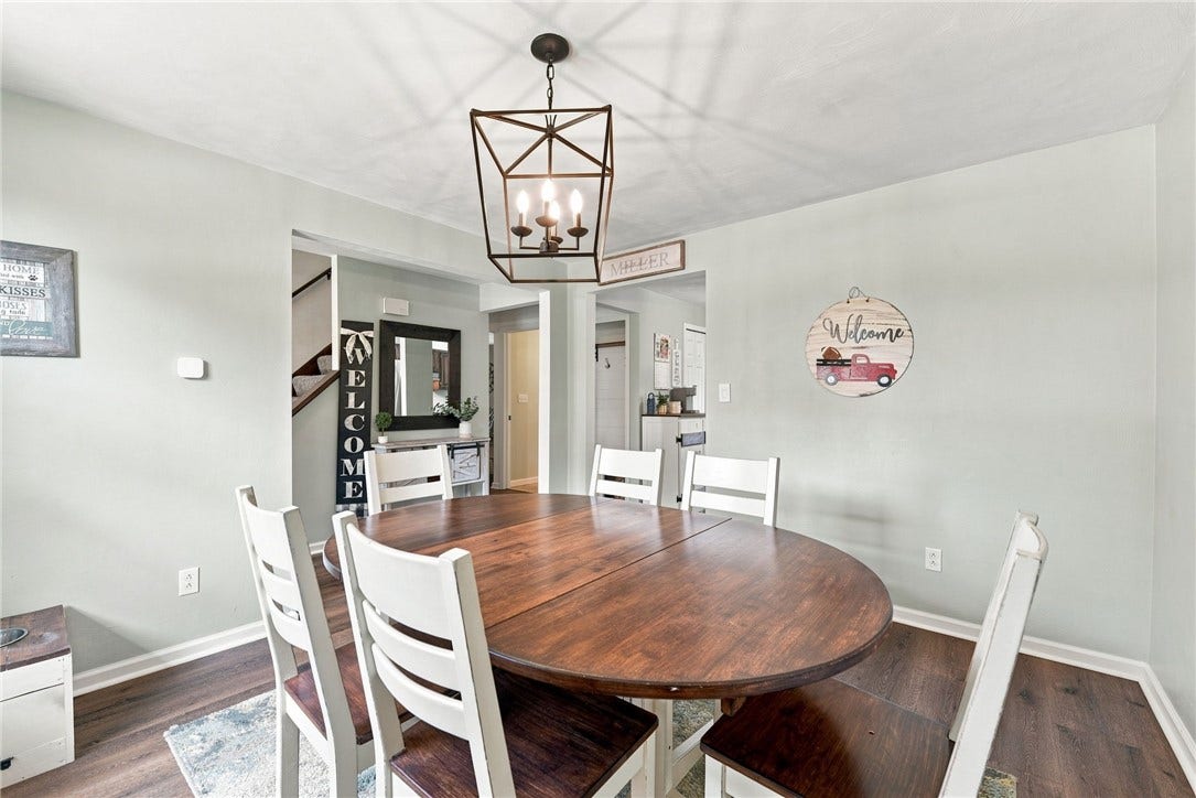 10322 Roseway Blvd, North Huntingdon, PA 15642