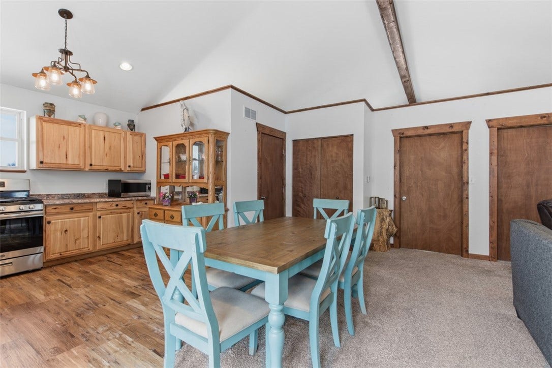 2976 Henderson Road, Washington, PA 15301