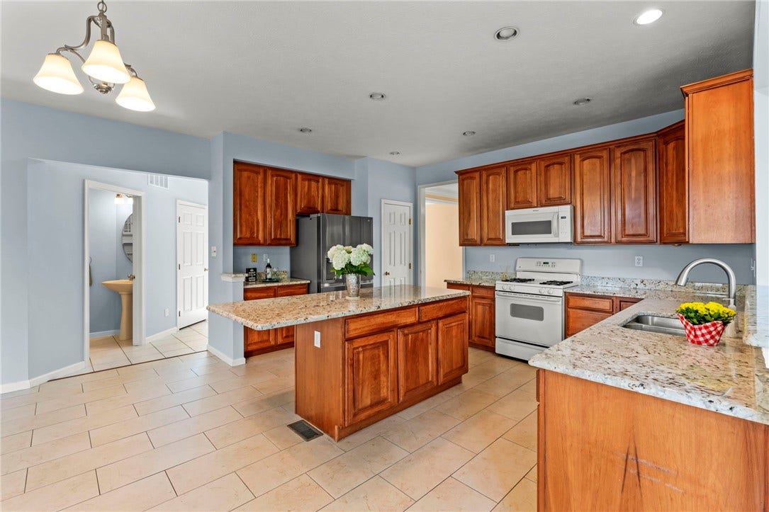 108 Great Rock Drive, Bethel Park, PA 15102