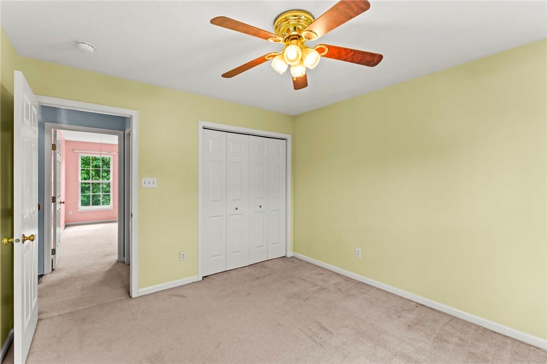 108 Great Rock Drive, Bethel Park, PA 15102