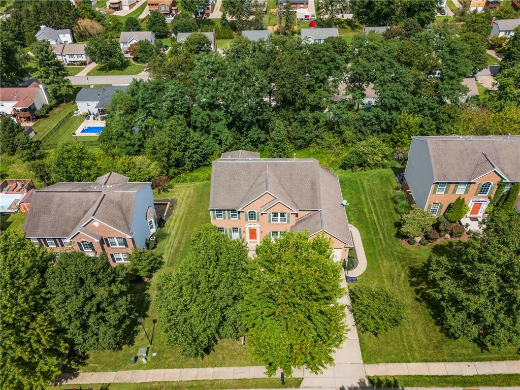 108 Great Rock Drive, Bethel Park, PA 15102