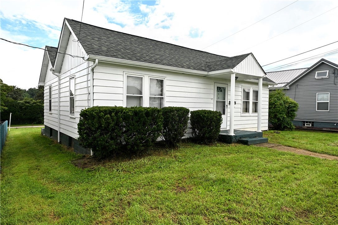 217 Hoffman Street, Belle Vernon, PA 15012