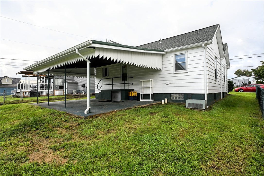 217 Hoffman Street, Belle Vernon, PA 15012