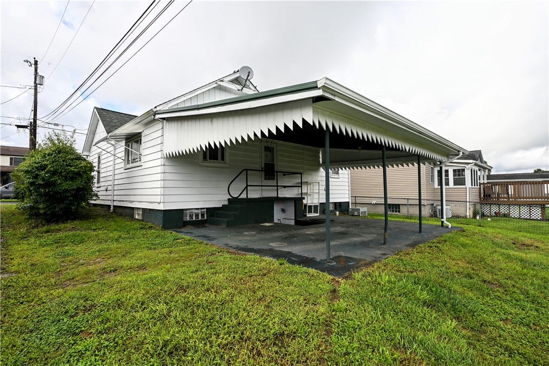 217 Hoffman Street, Belle Vernon, PA 15012