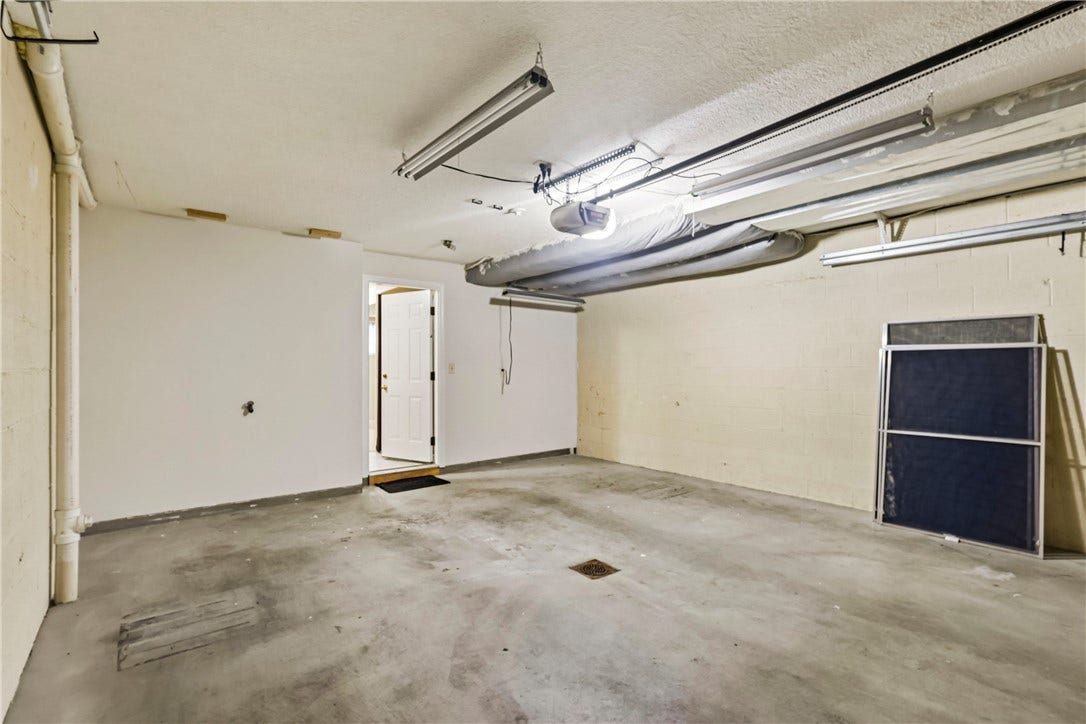 1720 Merriman Court, Pittsburgh, PA 15203 1720 Merriman Court, Pittsburgh, PA 15203