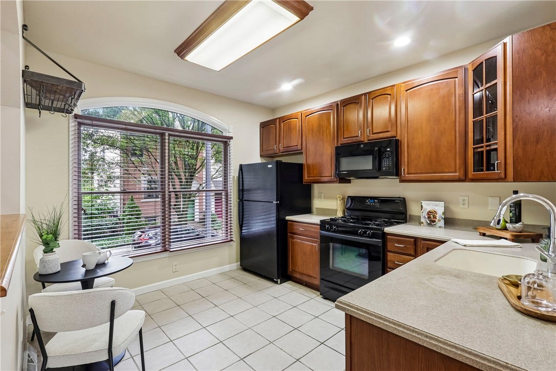 1720 Merriman Court, Pittsburgh, PA 15203 1720 Merriman Court, Pittsburgh, PA 15203