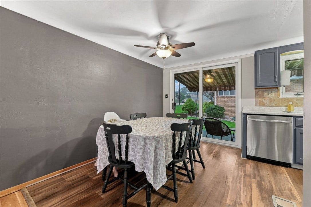 1011 Maryland Ave, Jeannette, PA 15644