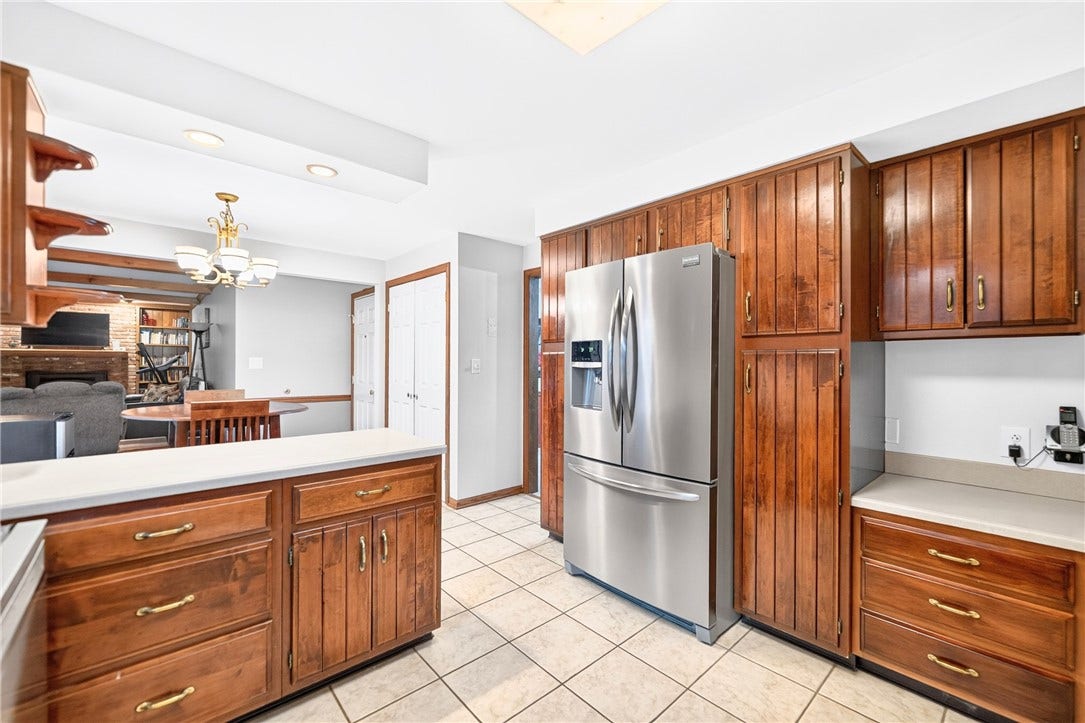 1502 Woodview Drive, Greensburg, PA 15601