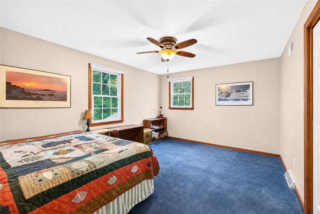1502 Woodview Drive, Greensburg, PA 15601