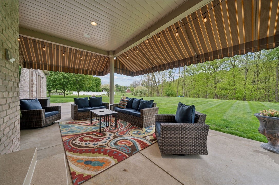 12288 Carmichael Circle, North Huntingdon, PA 15642