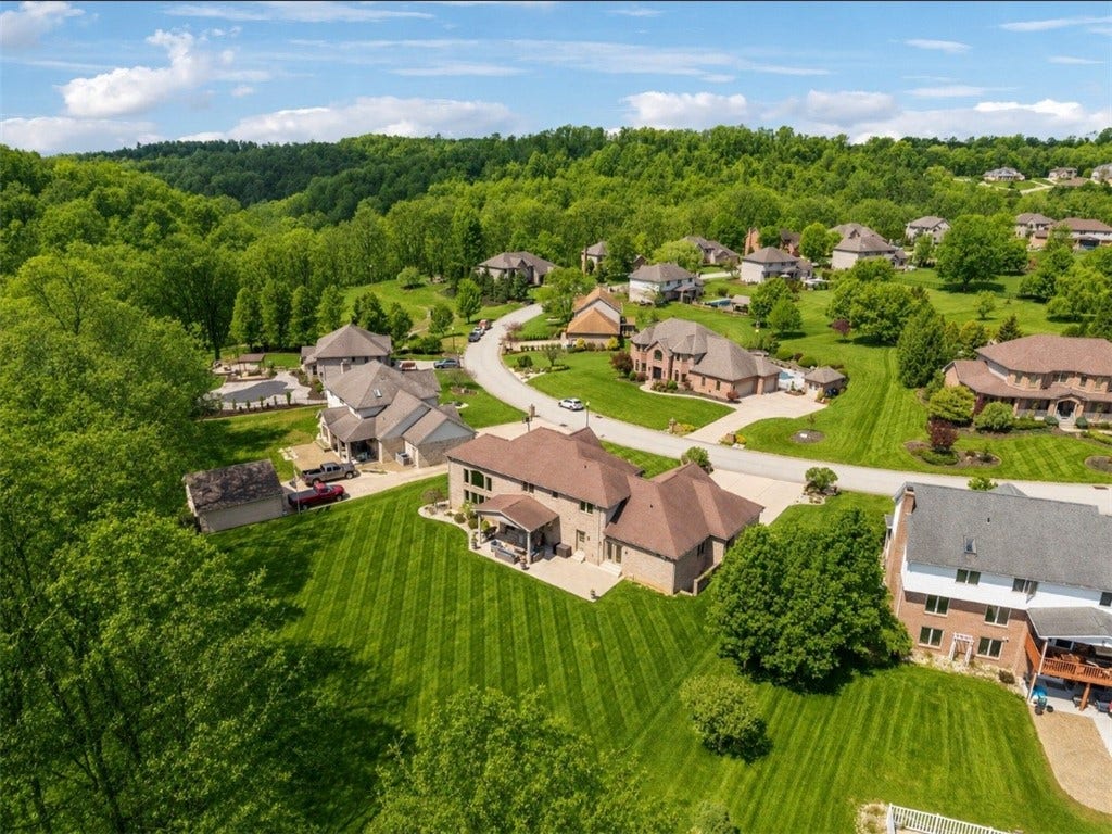 12288 Carmichael Circle, North Huntingdon, PA 15642