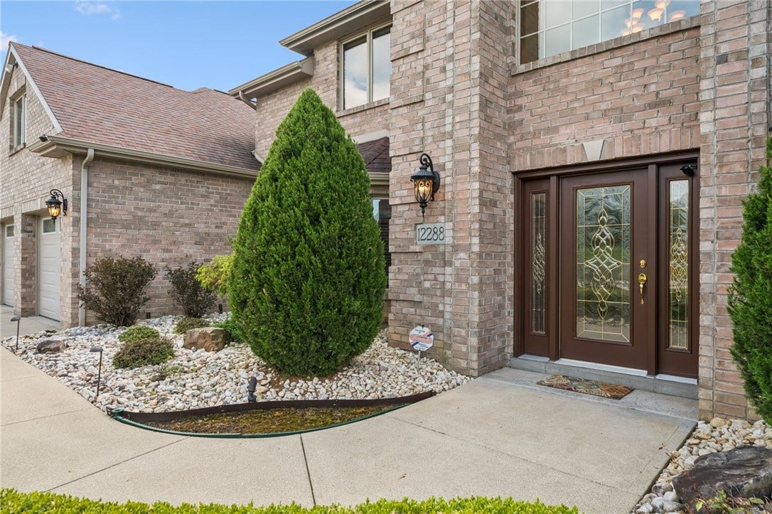 12288 Carmichael Circle, North Huntingdon, PA 15642