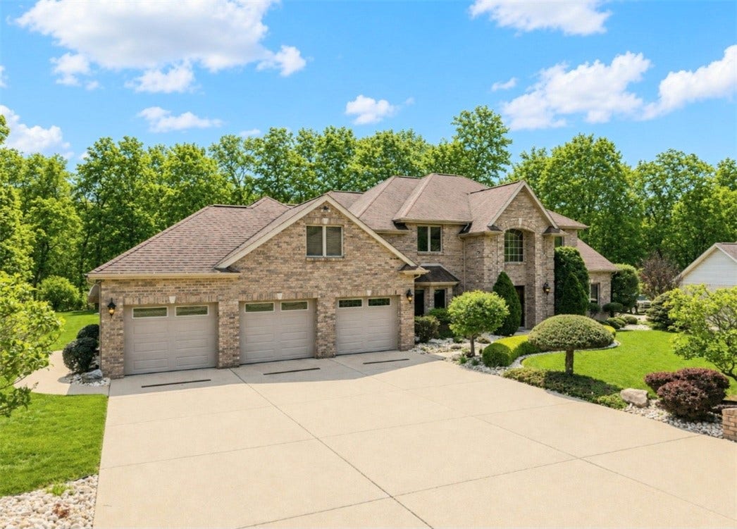 12288 Carmichael Circle, North Huntingdon, PA 15642