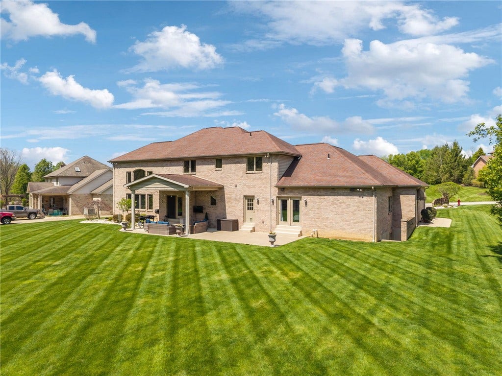 12288 Carmichael Circle, North Huntingdon, PA 15642