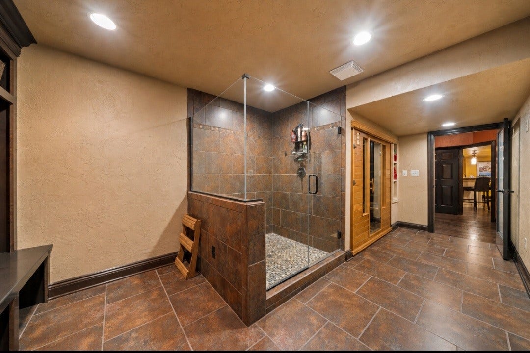 12288 Carmichael Circle, North Huntingdon, PA 15642