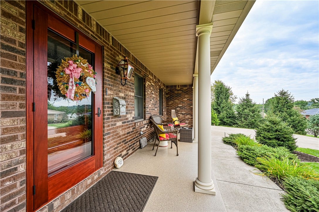 265 Iowa St, Greensburg, PA 15601