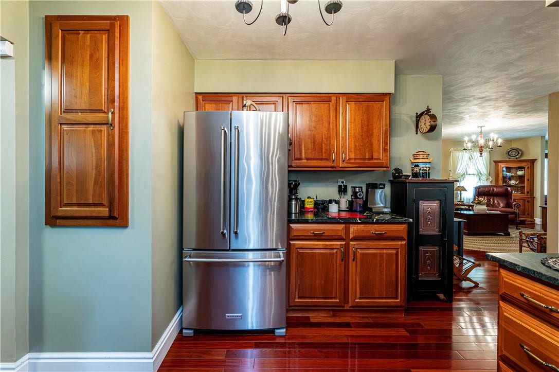265 Iowa St, Greensburg, PA 15601