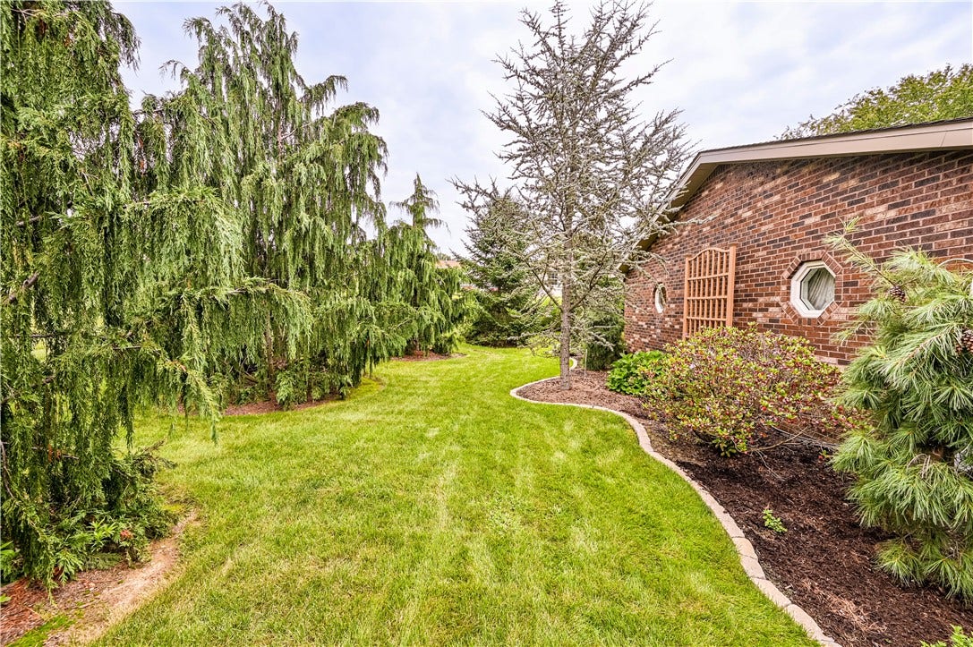 265 Iowa St, Greensburg, PA 15601