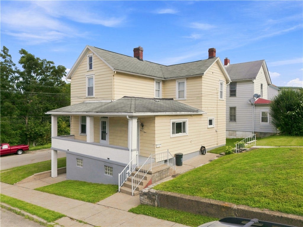 403 Steck St, Greensburg, PA 15601