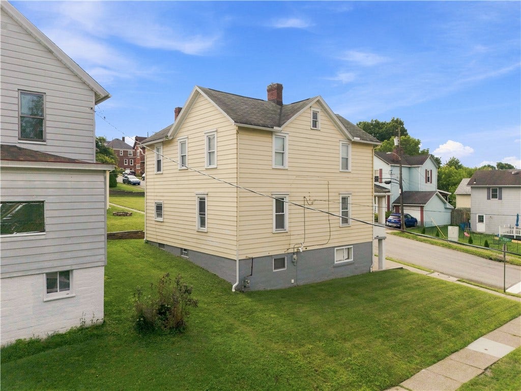 403 Steck St, Greensburg, PA 15601