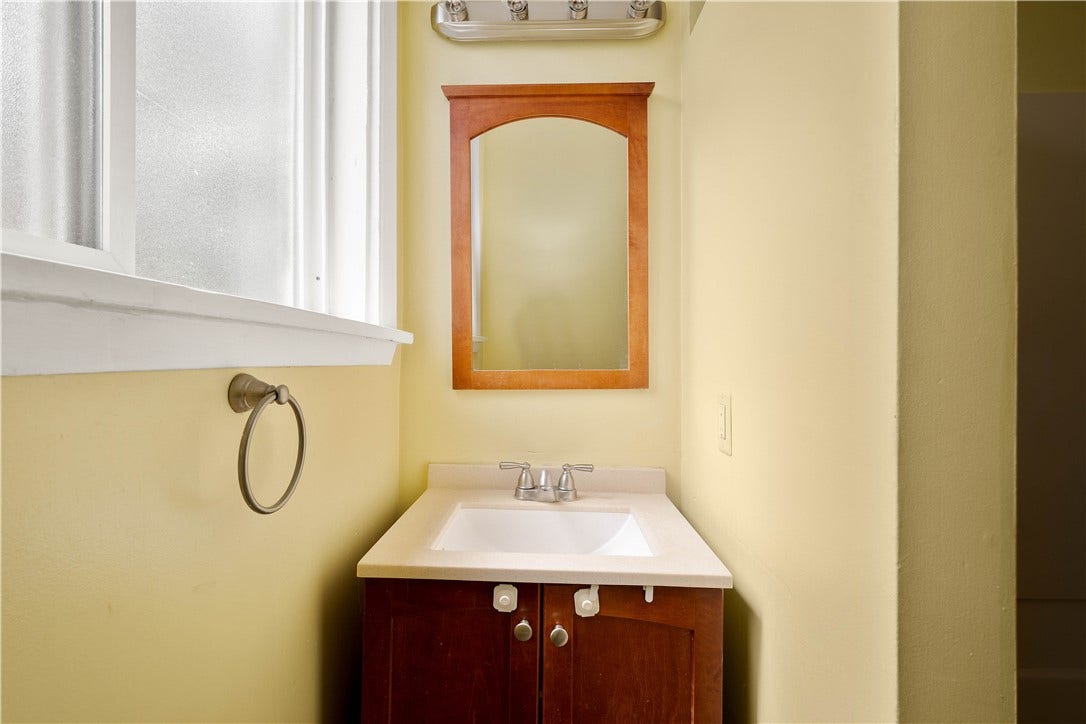 5301 Saint James Ter, Pittsburgh, PA 15232 5301 Saint James Ter, Pittsburgh, PA 15232