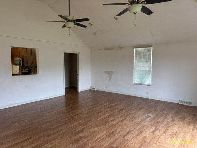 405 Eliza St, Connellsville, PA 15425