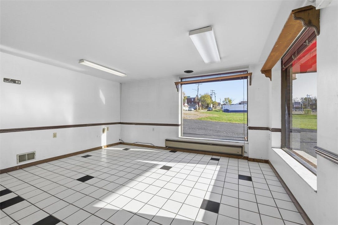 775 W Chestnut St, Washington, PA 15301