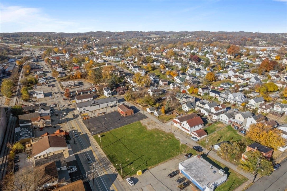 775 W Chestnut St, Washington, PA 15301