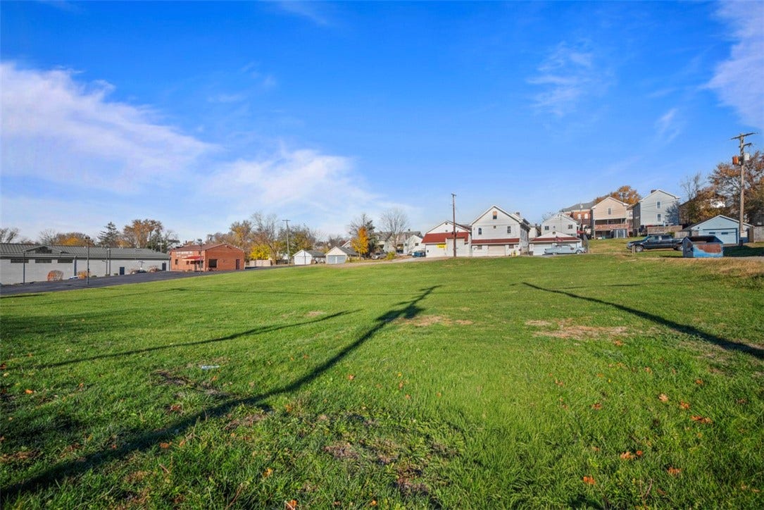 775 W Chestnut St, Washington, PA 15301