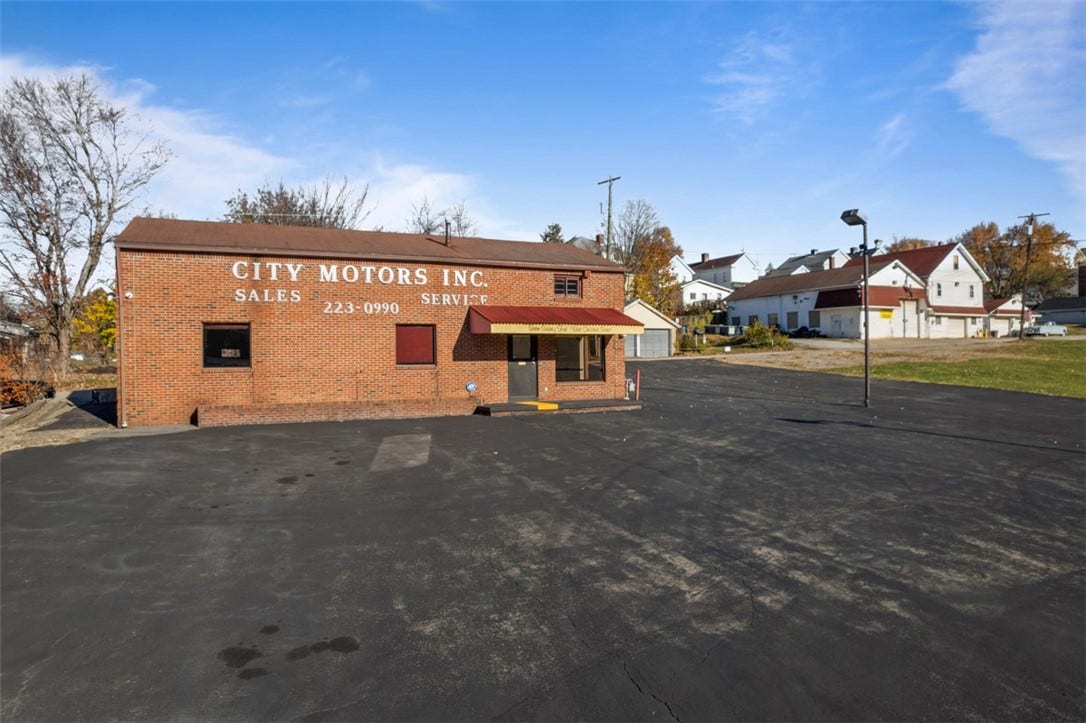 775 W Chestnut St, Washington, PA 15301