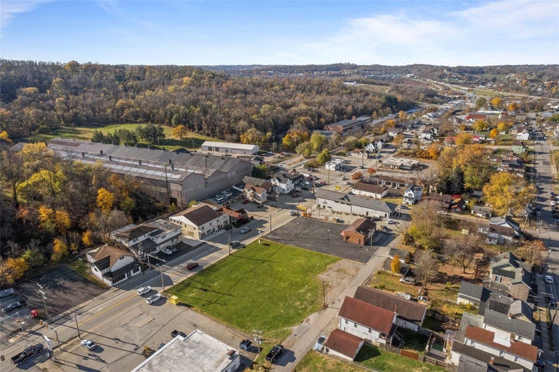 775 W Chestnut St, Washington, PA 15301