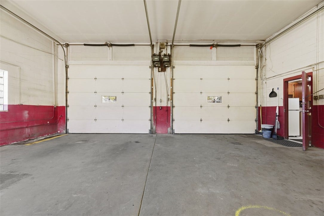 775 W Chestnut St, Washington, PA 15301