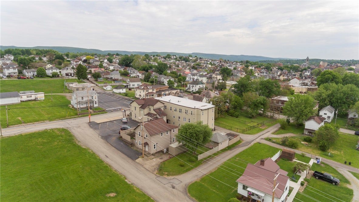 277 N Gallatin Ave, Uniontown, PA 15401