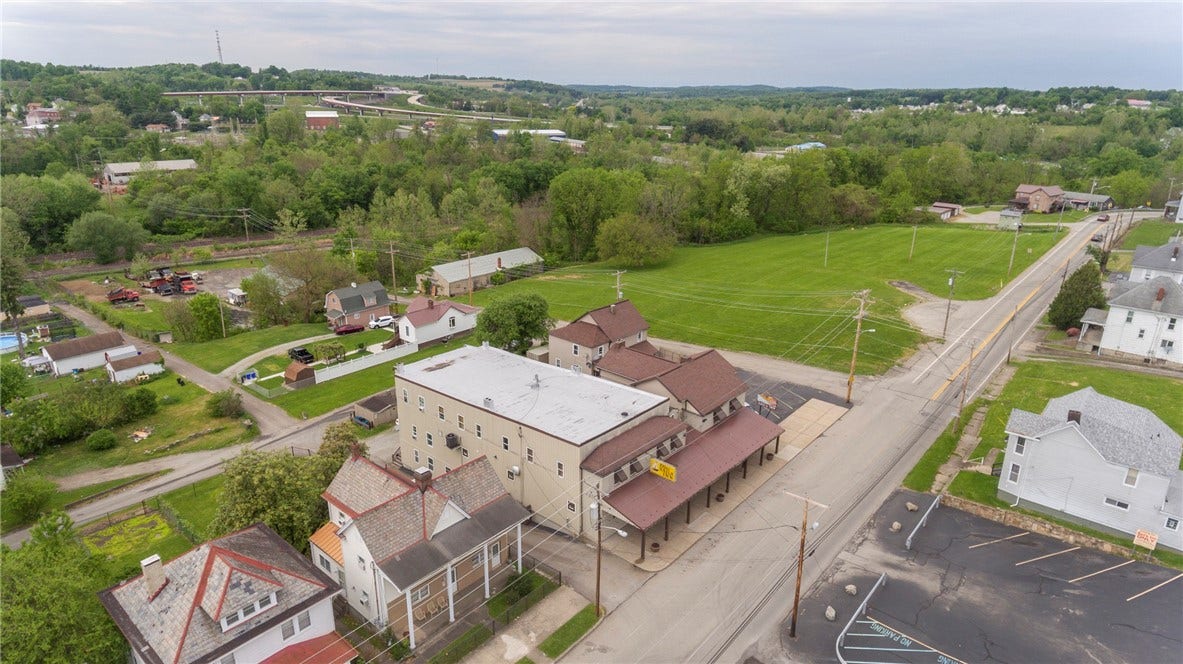 277 N Gallatin Ave, Uniontown, PA 15401