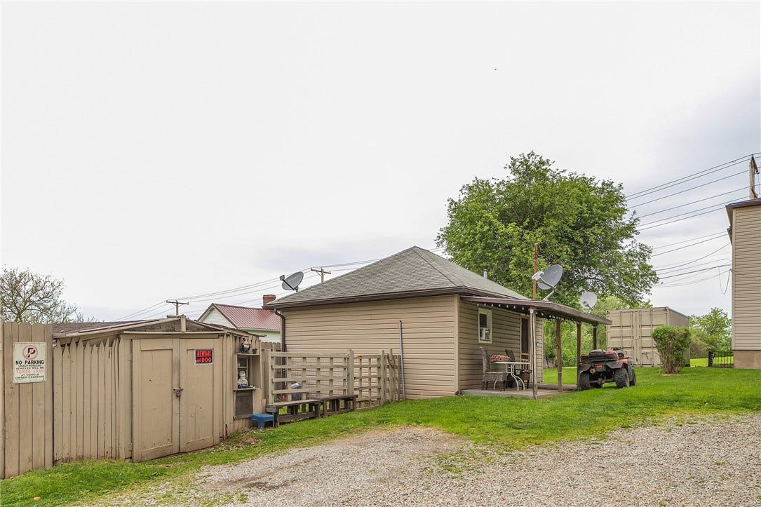 277 N Gallatin Ave, Uniontown, PA 15401