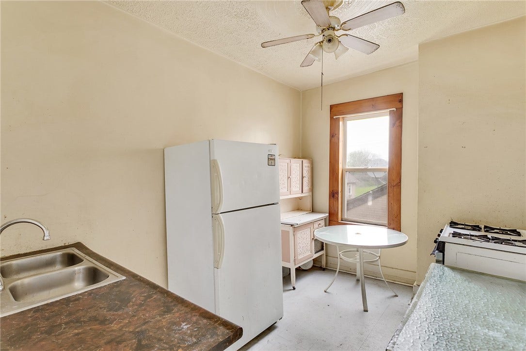 277 N Gallatin Ave, Uniontown, PA 15401