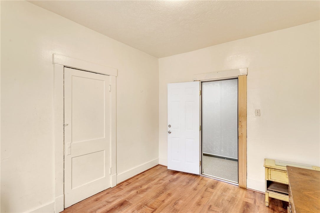 277 N Gallatin Ave, Uniontown, PA 15401