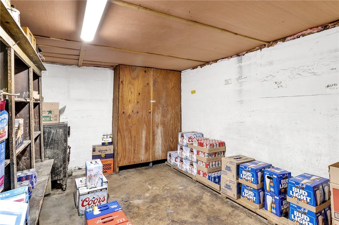 277 N Gallatin Ave, Uniontown, PA 15401