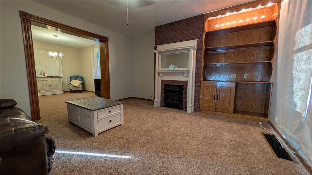 1219 Poplar St, Greensburg, PA 15601