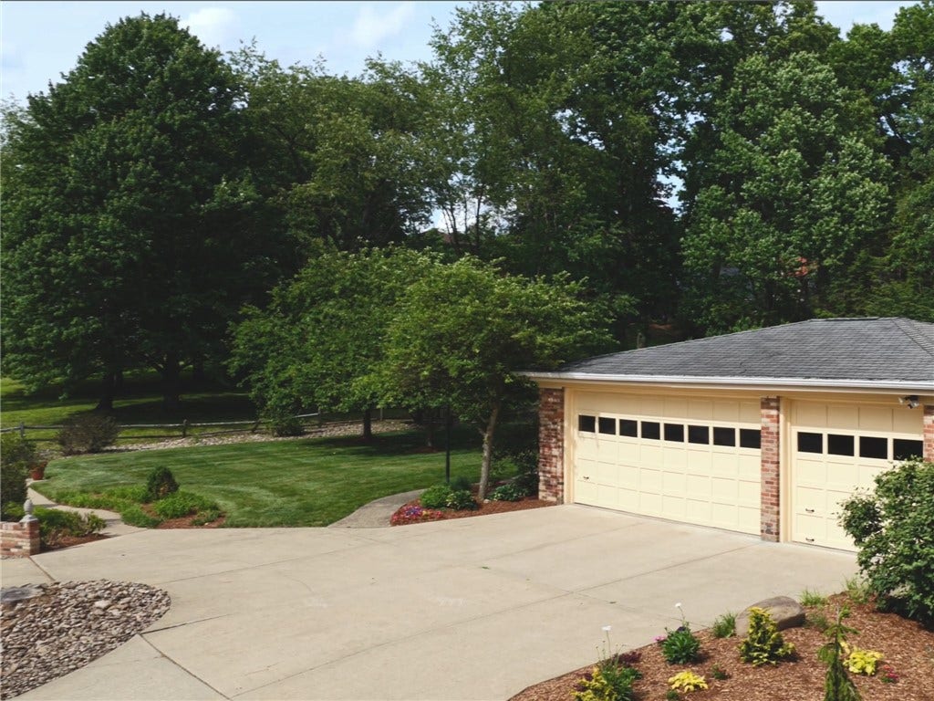 25 Pine Crest Drive, Indiana, PA 15701