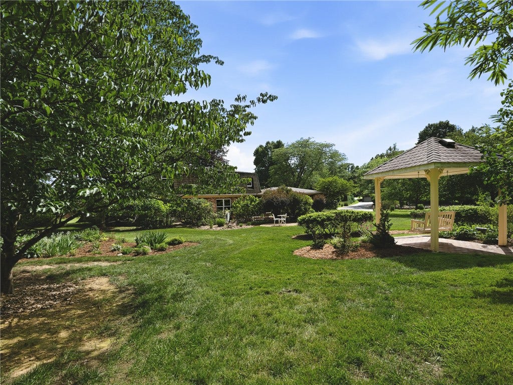 25 Pine Crest Drive, Indiana, PA 15701