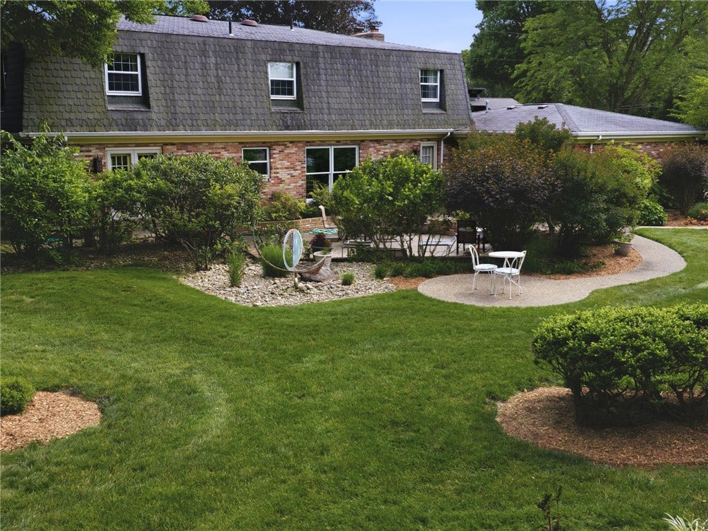 25 Pine Crest Drive, Indiana, PA 15701