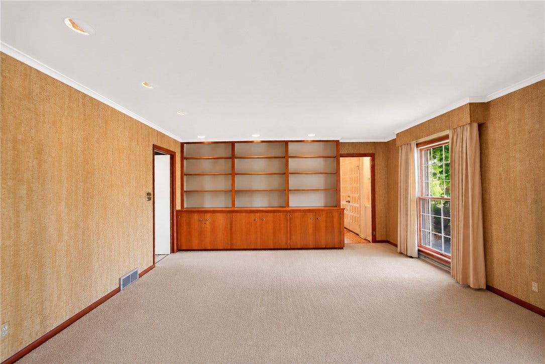 25 Pine Crest Drive, Indiana, PA 15701