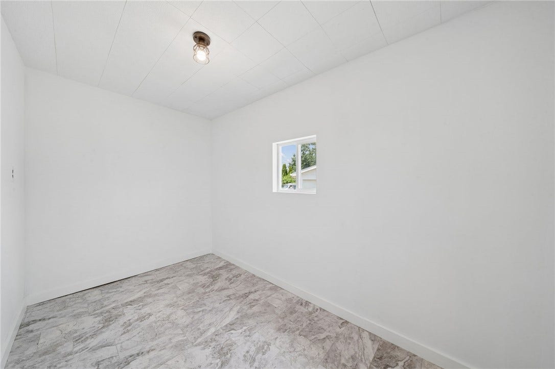 524 Brinker Ave, Latrobe, PA 15650 524 Brinker Ave, Latrobe, PA 15650