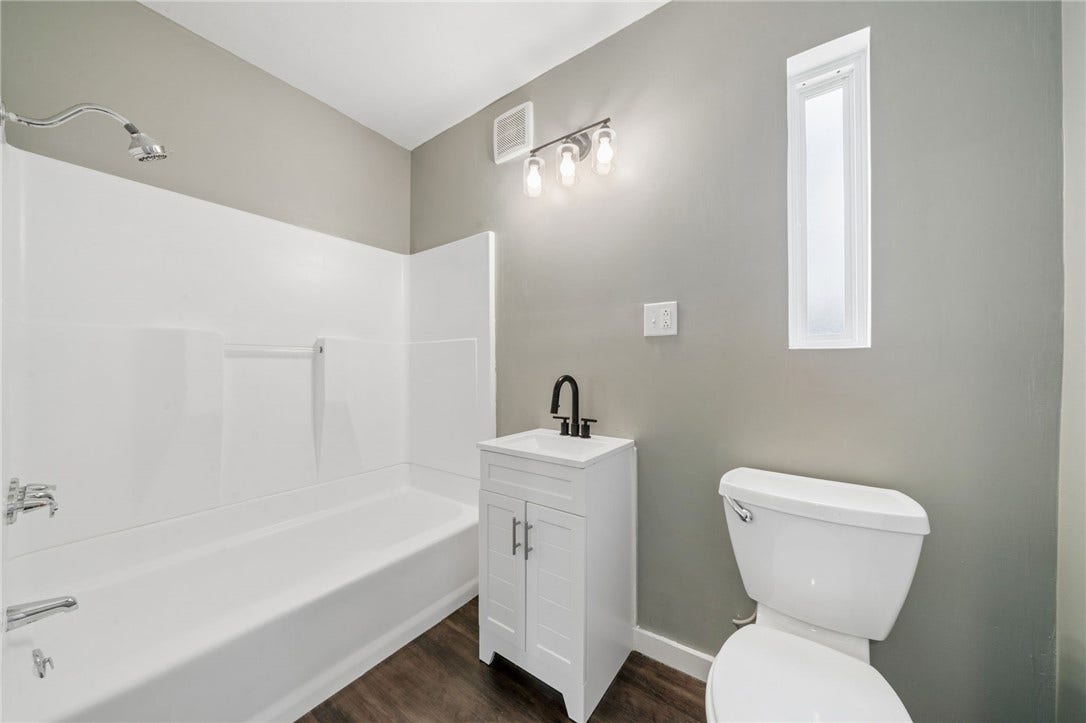 524 Brinker Ave, Latrobe, PA 15650 524 Brinker Ave, Latrobe, PA 15650