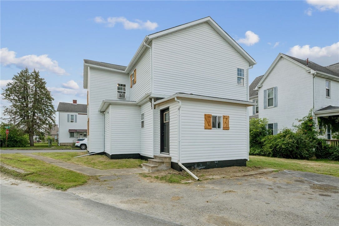 524 Brinker Ave, Latrobe, PA 15650 524 Brinker Ave, Latrobe, PA 15650