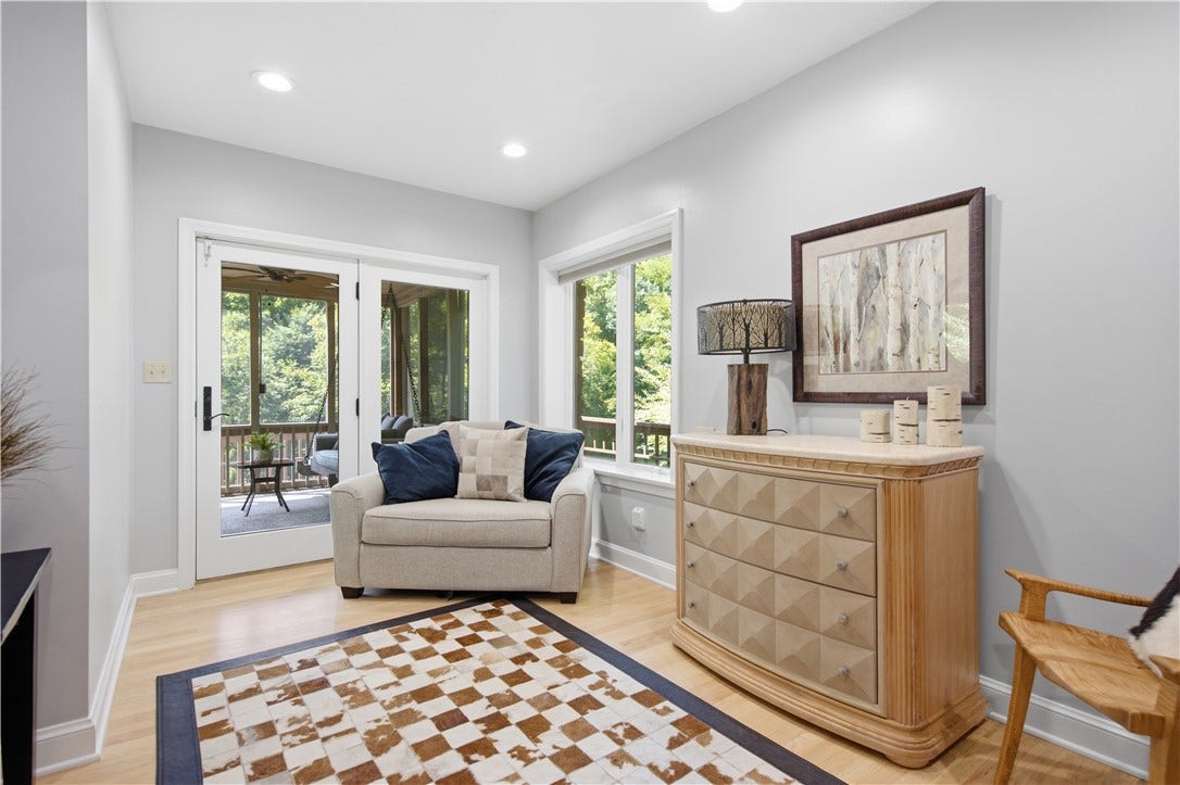 207 Youngstown Ridge Rd, Ligonier, PA 15658