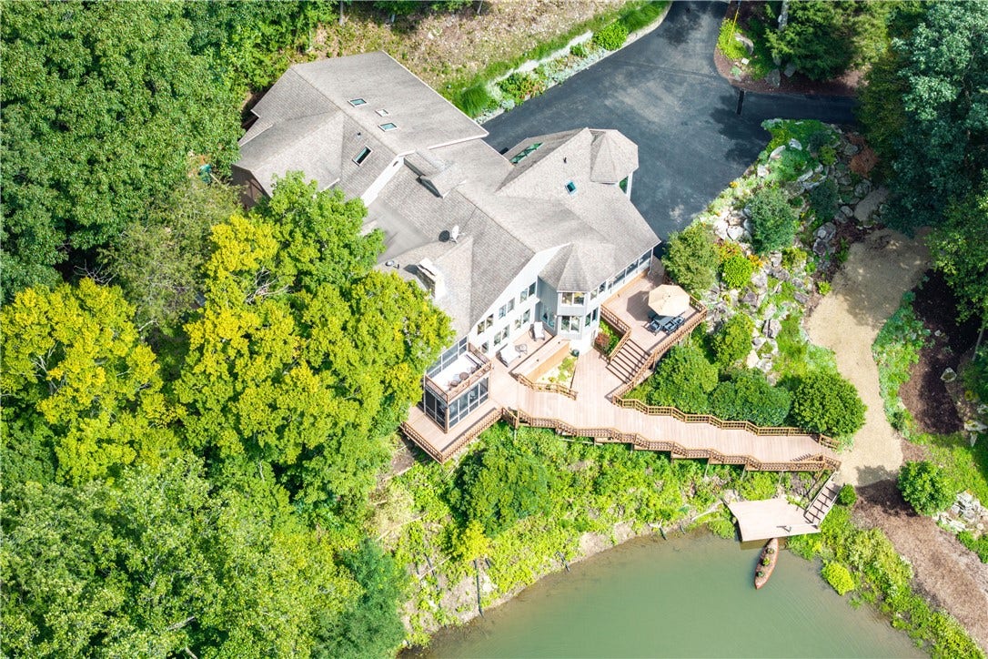 207 Youngstown Ridge Rd, Ligonier, PA 15658