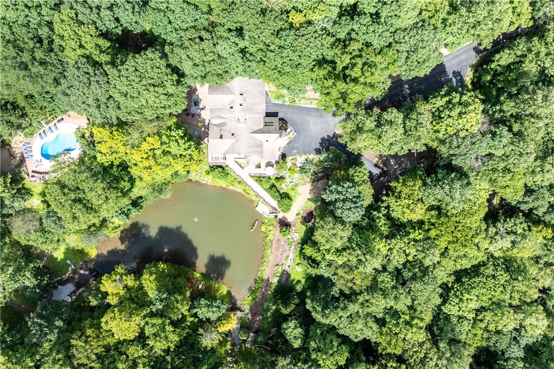 207 Youngstown Ridge Rd, Ligonier, PA 15658