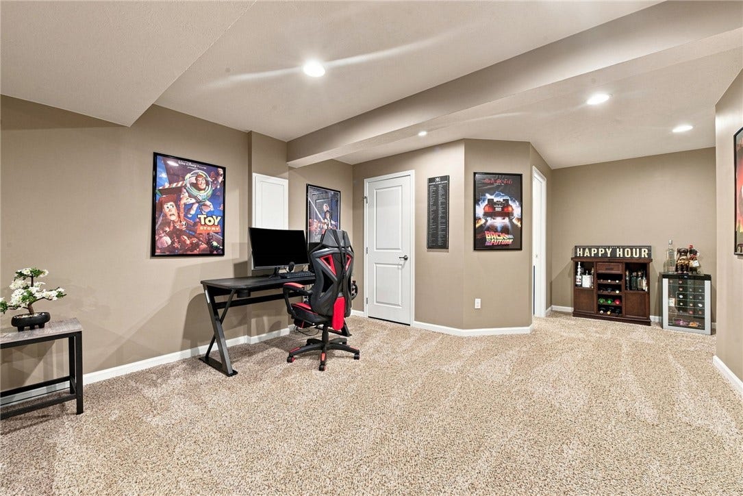 7773 Dominick Drive, North Huntingdon, PA 15642